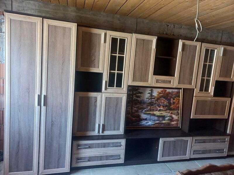 Vand mobila living L405 cm/ h210 cm